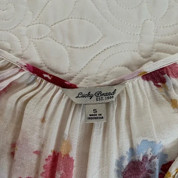 Lucky Brand Floral Lightweight Peasant Blouse Size S - Picture 7 of 9